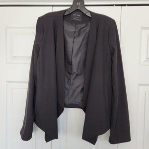 Black flowy blazer